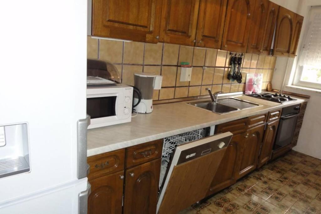 Croatia Zadar Borik Big Family Holiday Apartment See View Og3 Esterno foto